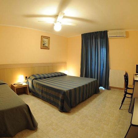 Racar Hotel ฟริโกเล ภายนอก รูปภาพ